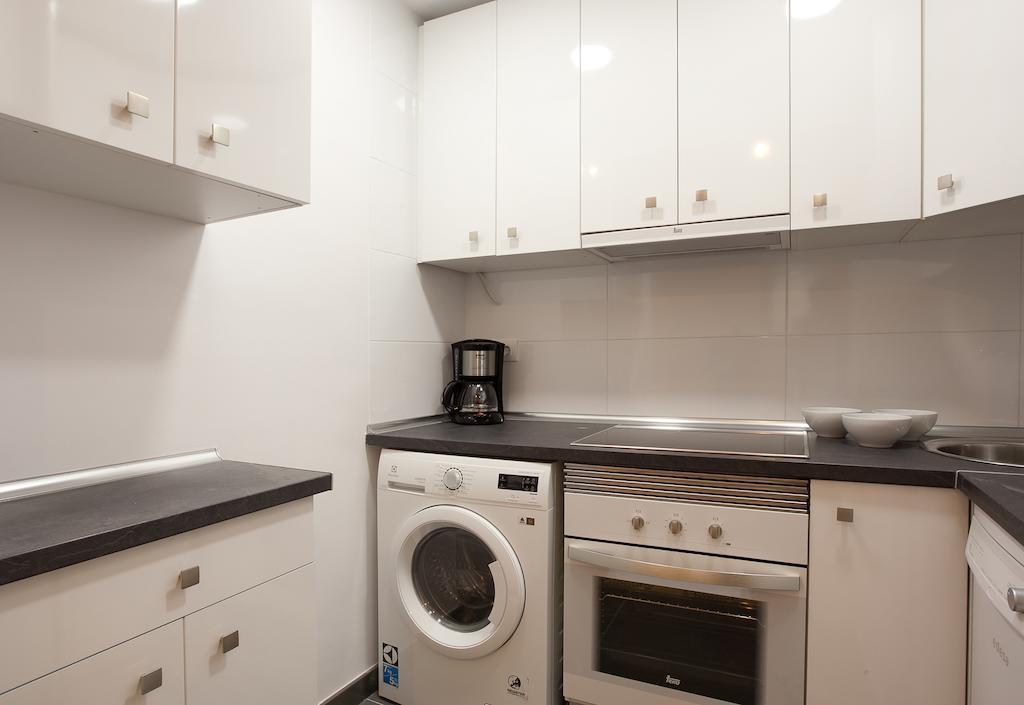 ברצלונה Barnapartments Basic Gracia מראה חיצוני תמונה