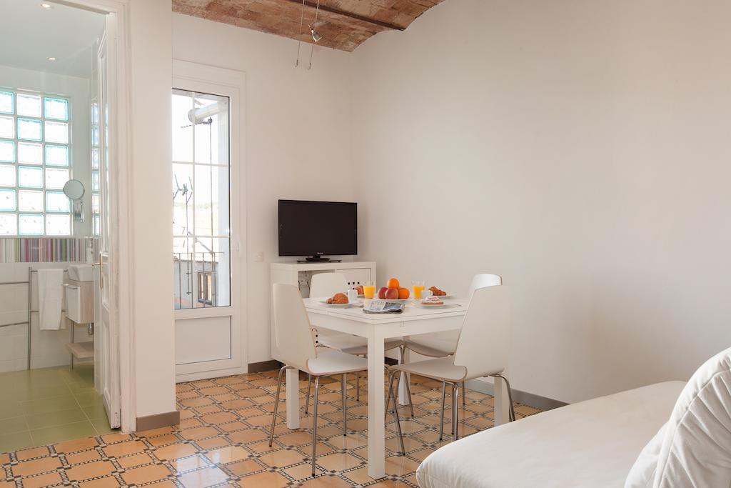 ברצלונה Barnapartments Basic Gracia מראה חיצוני תמונה