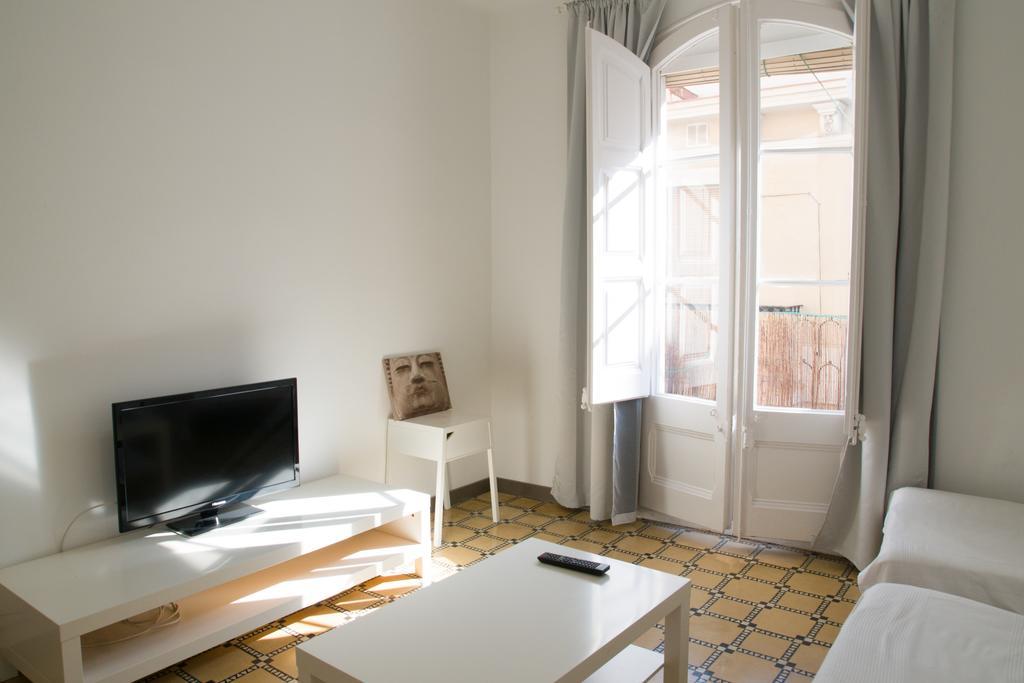 ברצלונה Barnapartments Basic Gracia מראה חיצוני תמונה