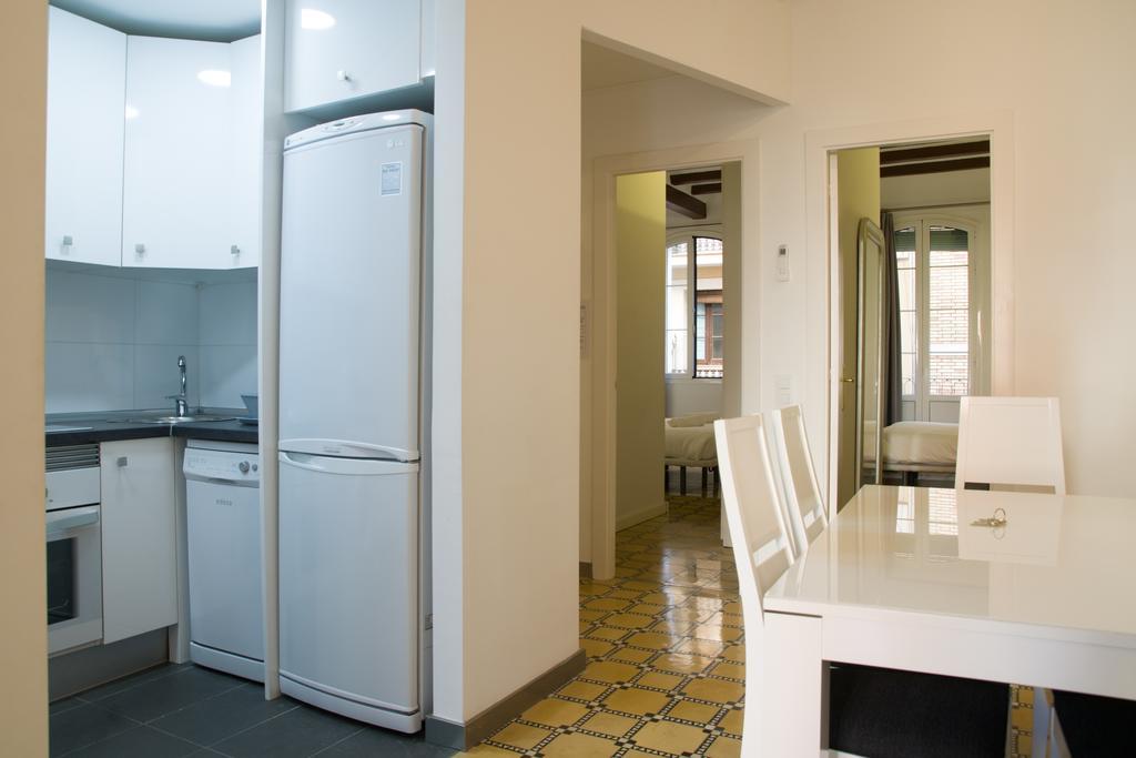 ברצלונה Barnapartments Basic Gracia מראה חיצוני תמונה