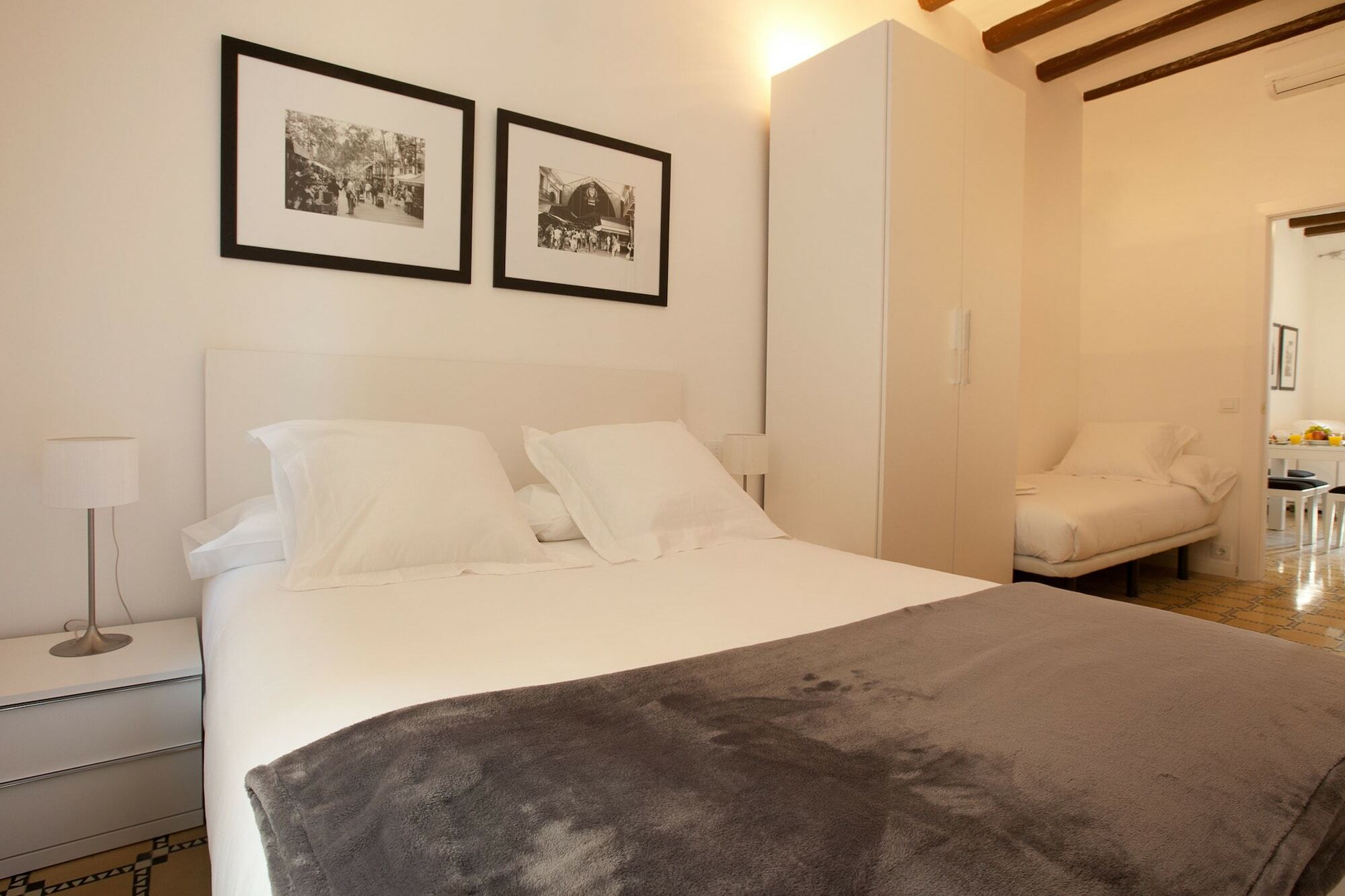 ברצלונה Barnapartments Basic Gracia מראה חיצוני תמונה